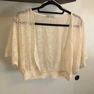 Zara Cream Lace Crop Top